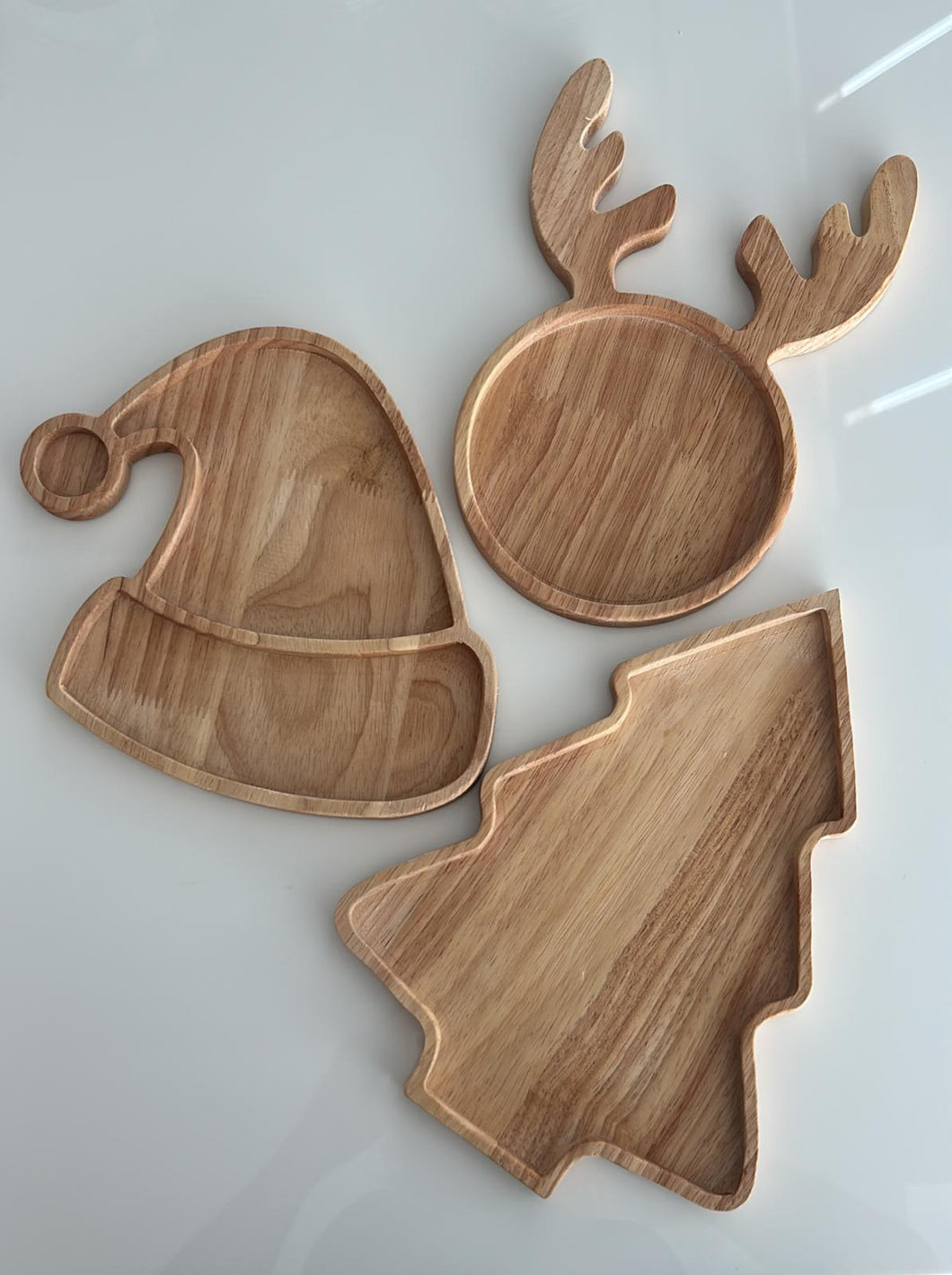 Wooden Christmas plates
