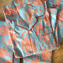 Load image into Gallery viewer, Kids Prowling Tigers