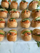 Load image into Gallery viewer, Wholemeal Buns