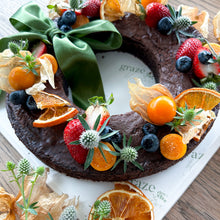 Load image into Gallery viewer, Brownie Wreath