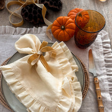 Load image into Gallery viewer, Frill Napkins