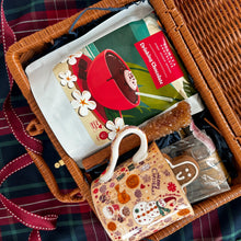 Load image into Gallery viewer, Hot Chocolate Hamper