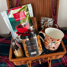 Load image into Gallery viewer, Hot Chocolate Hamper