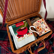 Load image into Gallery viewer, Hot Chocolate Hamper