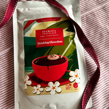 Load image into Gallery viewer, Gingerbread Man Hot Chocolate Box