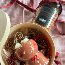 Load image into Gallery viewer, Gingerbread Man Hot Chocolate Box