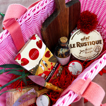 Load image into Gallery viewer, Cheese Hamper