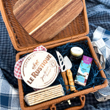 Load image into Gallery viewer, Cheese Basket