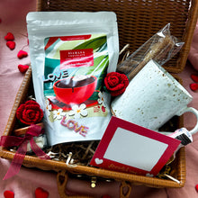 Load image into Gallery viewer, Valentines Hot Chocolate Gift