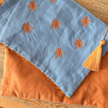 Load image into Gallery viewer, Palm Tree Pouches
