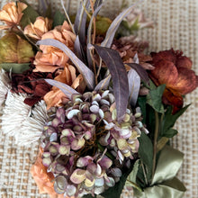 Load image into Gallery viewer, Autumnal Bouquet