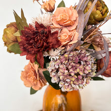 Load image into Gallery viewer, Autumnal Bouquet