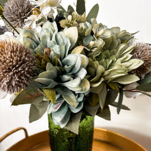 Load image into Gallery viewer, Classic Bouquet