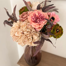 Load image into Gallery viewer, Blush Bouquet
