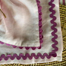 Load image into Gallery viewer, Pretty in Pink