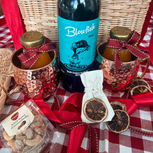 Load image into Gallery viewer, Deluxe Mulled Wine Hamper X Gulp