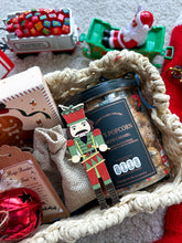 Load image into Gallery viewer, T’was the Night Before Christmas Hamper