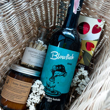 Load image into Gallery viewer, Wine Hamper and Candle