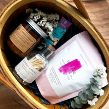 Load image into Gallery viewer, Pamper Hamper