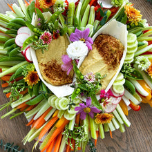 Load image into Gallery viewer, Crudités and Hummus Platter