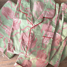 Load image into Gallery viewer, Kids Prowling Tigers