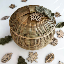 Load image into Gallery viewer, Thanksgiving Pumpkin Hamper