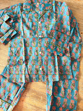 Load image into Gallery viewer, Kids Floral
