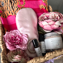 Load image into Gallery viewer, Pyjama Hamper
