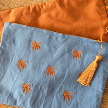 Load image into Gallery viewer, Palm Tree Pouches
